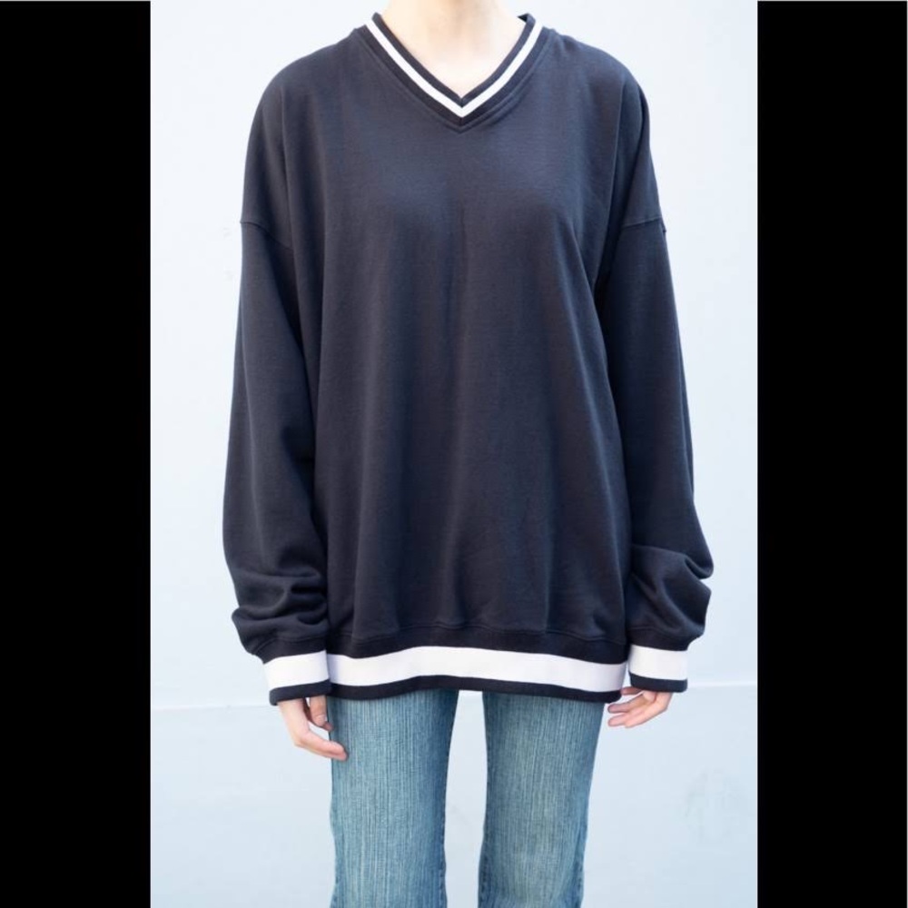 NWT Brandy Melville navy sweater